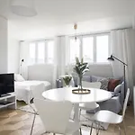 Unique And Bright Penthouse In Ullanlinna Appartamento Helsinki