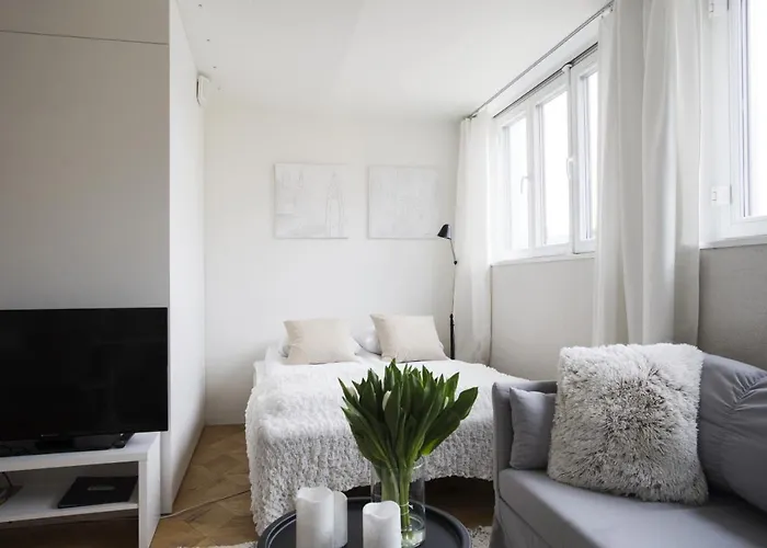 Unique And Bright Penthouse In Ullanlinna Apartment *